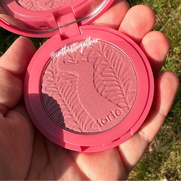 Blushing Bride: Tarte Amazonian Blush - LAST 1! - Picture 4 of 11